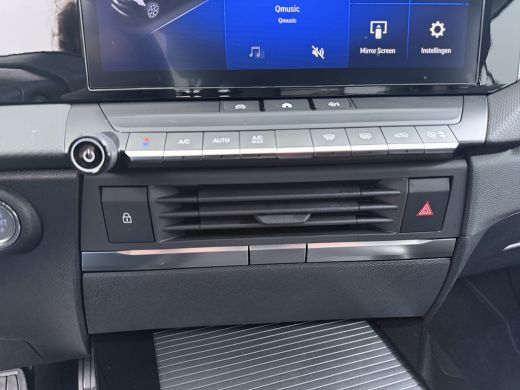 Opel Astra Electric 54 kWh Edition / Navigatie / Parkeersensoren / Carplay / ECC / 18'' LMV ActivLease financial lease