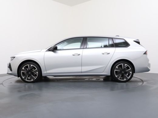 Opel Astra Electric 54 kWh Edition / Navigatie / Parkeersensoren / Carplay / ECC / 18'' LMV ActivLease financial lease