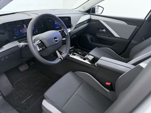 Opel Astra Electric 54 kWh Edition / Navigatie / Parkeersensoren / Carplay / ECC / 18'' LMV ActivLease financial lease