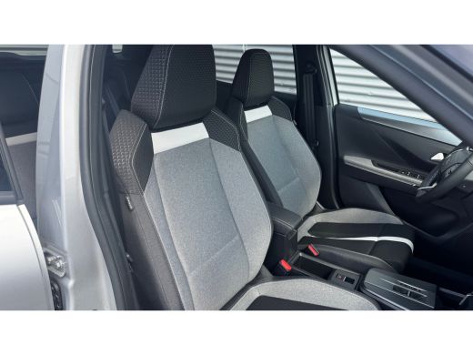 Opel Frontera 1.2 Turbo Hybrid GS Automaat ActivLease financial lease