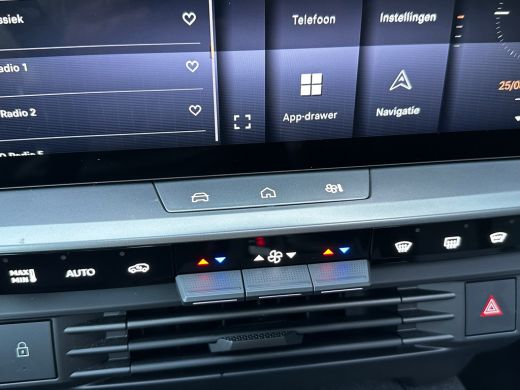 Opel Grandland 1.6 Turbo 195 PK Plug-in-Hybrid GS | ELEK. GLAZEN SCHUIF-/KANTELDAK| HEAD-UP DISPLAY| FOCAL SOUND... ActivLease financial lease