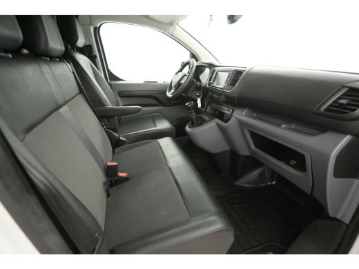 Opel Vivaro 2.0 CDTI L3H1 | Airco | Cruise | Camera | 3 Zits | Carplay | Trekhaak ActivLease financial lease