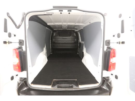 Opel Vivaro 2.0 CDTI L3H1 | Airco | Cruise | Camera | 3 Zits | Carplay | Trekhaak ActivLease financial lease