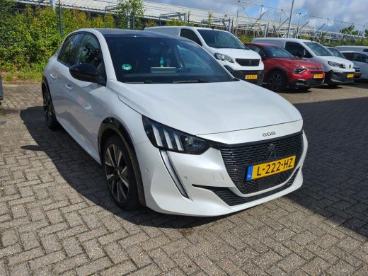 Peugeot 208 1.2 PureTech EAT8 GT | Automaat | Navigatie | Camera | Black Diamond | Apple Carplay | NL auto | ... ActivLease financial lease