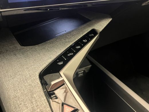 Peugeot 3008 1.2 Hybrid 145 Allure Climate | Cruise | 19" Lichtmetaal | Camera | LED | Digitaal Dashboard | Le... ActivLease financial lease