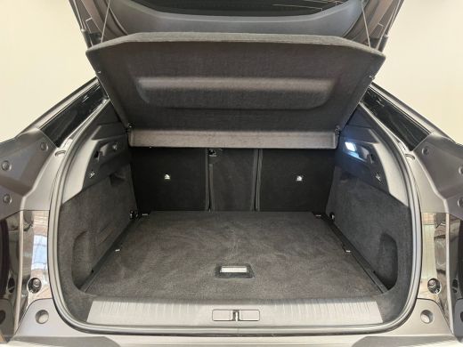 Peugeot 3008 1.2 Hybrid 145 Allure Climate | Cruise | 19" Lichtmetaal | Camera | LED | Digitaal Dashboard | Le... ActivLease financial lease