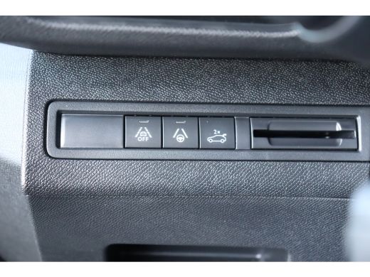 Peugeot 3008 1.6 PURETECH 180PK GT PACK AUTOMAAT / NAVI / CLIMA / PDC / 19" LMV / CAMERA / KEYLESS / FULL-LED ... ActivLease financial lease