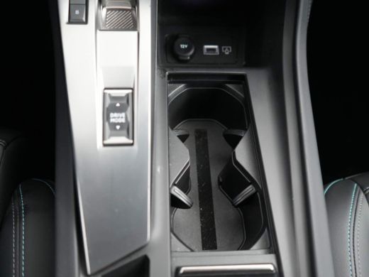 Peugeot 308 1.6 HYbrid 180 Allure Pack Business | AGR-bestuurdersstoel | Airbag bestuurder | Airbag(s) hoofd ... ActivLease financial lease