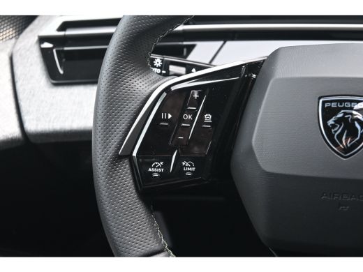 Peugeot 5008 1.2 Hybrid 145 GT 7p. DEMO-DEAL! | Tot 8 Jaar Garantie! | Schuif-/Kanteldak | 360 Camera | Adapti... ActivLease financial lease