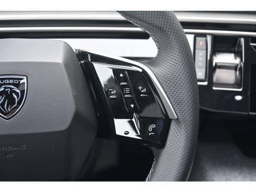 Peugeot 5008 1.2 Hybrid 145 GT 7p. DEMO-DEAL! | Tot 8 Jaar Garantie! | Schuif-/Kanteldak | 360 Camera | Adapti... ActivLease financial lease