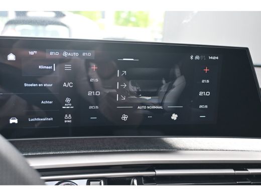 Peugeot 5008 1.2 Hybrid 145 GT 7p. DEMO-DEAL! | Tot 8 Jaar Garantie! | Schuif-/Kanteldak | 360 Camera | Adapti... ActivLease financial lease