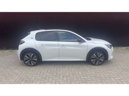 Peugeot e-208 EV GT 350 50 kWh | 3-fase | Pano | Camera | Adap Cruise | Navi | Climate Control | Achteruitrijca... ActivLease financial lease