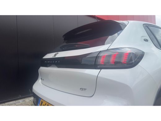 Peugeot e-208 EV GT 350 50 kWh | 3-fase | Pano | Camera | Adap Cruise | Navi | Climate Control | Achteruitrijca... ActivLease financial lease