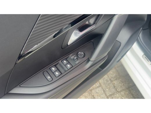 Peugeot e-208 EV GT 350 50 kWh | 3-fase | Pano | Camera | Adap Cruise | Navi | Climate Control | Achteruitrijca... ActivLease financial lease