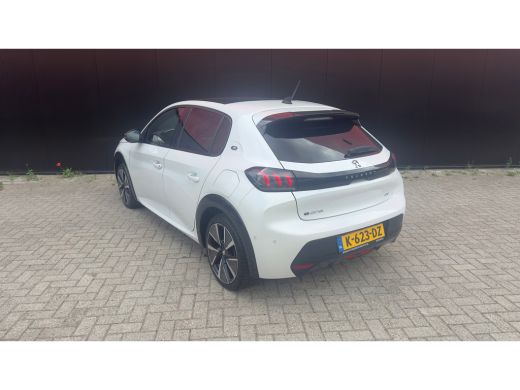 Peugeot e-208 EV GT 350 50 kWh | 3-fase | Pano | Camera | Adap Cruise | Navi | Climate Control | Achteruitrijca... ActivLease financial lease