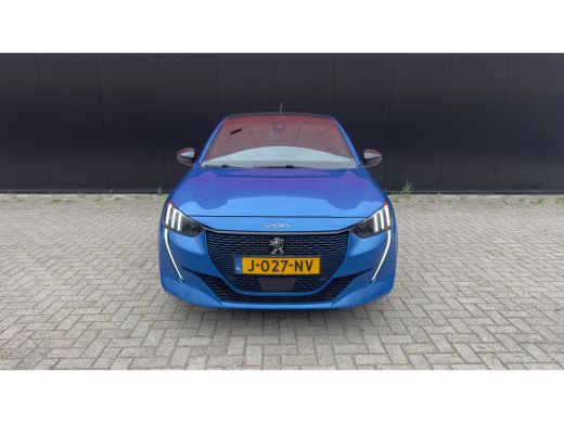 Peugeot e-208 EV GT 350 50 kWh 3-Fase | Bruin Leder | Adaptieve Cruise | Camera | Pano | Climate Control | Acht... ActivLease financial lease