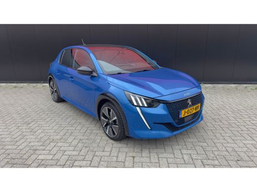 Peugeot e-208 EV GT 350 50 kWh 3-Fase | Bruin Leder | Adaptieve Cruise | Camera | Pano | Climate Control | Acht... ActivLease financial lease