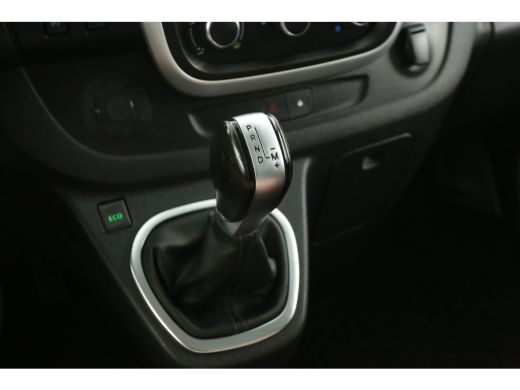 Renault Trafic 2.0 dCI 145PK L2H1 | Automaat | Airco | Cruise | Camera | Trekhaak ActivLease financial lease