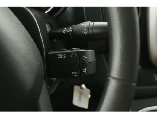 Renault Trafic 2.0 dCI 145PK L2H1 | Automaat | Airco | Cruise | Camera | Trekhaak ActivLease financial lease
