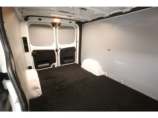 Renault Trafic 2.0 dCI 145PK L2H1 | Automaat | Airco | Cruise | Camera | Trekhaak ActivLease financial lease
