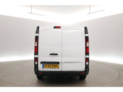 Renault Trafic 2.0 dCI 145PK L2H1 | Automaat | Airco | Cruise | Camera | Trekhaak ActivLease financial lease