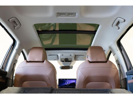 Skoda Enyaq iV 80 204pk / Trekhaak / Dodehoekdetectie / Panorama dak / Adaptieve cruise control / Achteruitrijca... ActivLease financial lease