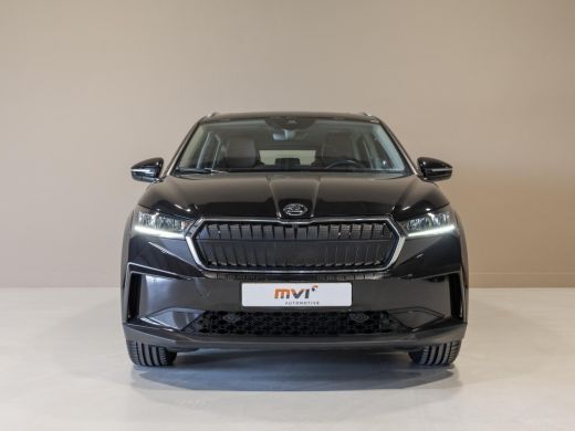 Skoda Enyaq iV 80 204pk / Trekhaak / Dodehoekdetectie / Panorama dak / Adaptieve cruise control / Achteruitrijca... ActivLease financial lease
