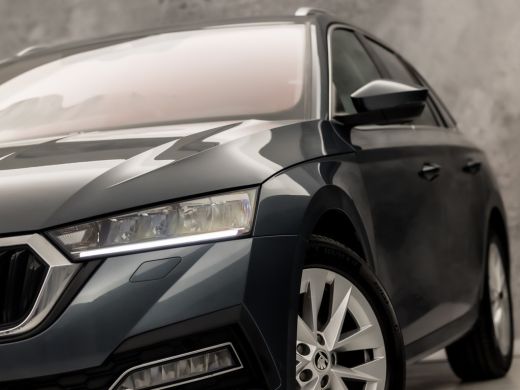 Skoda Octavia Combi 1.0 e-TSI Sport Automaat (VIRTUAL COCKPIT, 1e EIGENAAR, APPLE CARPLAY, GROOT NAVI, STOELVER... ActivLease financial lease