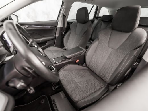 Skoda Octavia Combi 1.0 e-TSI Sport Automaat (VIRTUAL COCKPIT, 1e EIGENAAR, APPLE CARPLAY, GROOT NAVI, STOELVER... ActivLease financial lease