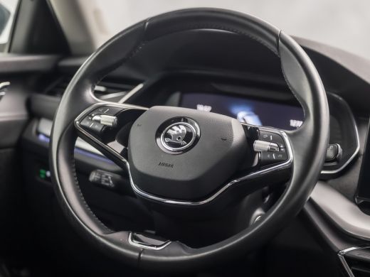 Skoda Octavia Combi 1.0 e-TSI Sport Automaat (VIRTUAL COCKPIT, 1e EIGENAAR, APPLE CARPLAY, GROOT NAVI, STOELVER... ActivLease financial lease