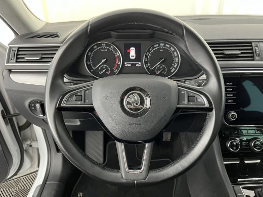 Skoda Superb Combi 1.5 TSI ACT Style Business (INCL-BTW) Aut. *LEATHER-MICROFIBRE | XENON | CANTON-AUDIO | MEM... ActivLease financial lease