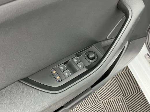 Skoda Superb Combi 1.5 TSI ACT Style Business (INCL-BTW) Aut. *LEATHER-MICROFIBRE | XENON | CANTON-AUDIO | MEM... ActivLease financial lease