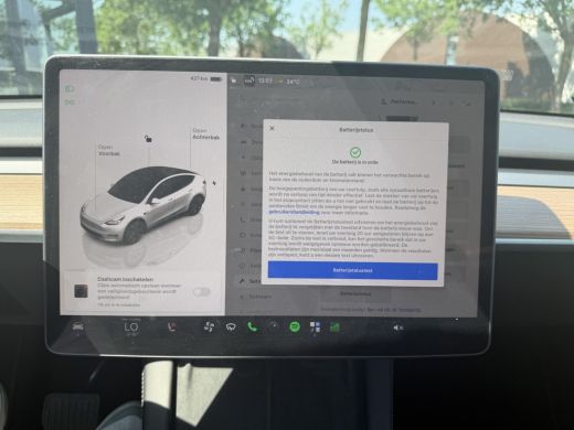 Tesla Model Y Long Range RWD 75 kWh LONG RANGE AWD FSD! VAN: 46.900,- VOOR: 43.877,- | FULL SELF DRIVE OP DE AU... ActivLease financial lease