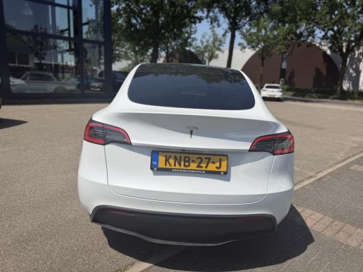 Tesla Model Y Long Range RWD 75 kWh LONG RANGE AWD FSD! VAN: 46.900,- VOOR: 43.877,- | FULL SELF DRIVE OP DE AU... ActivLease financial lease