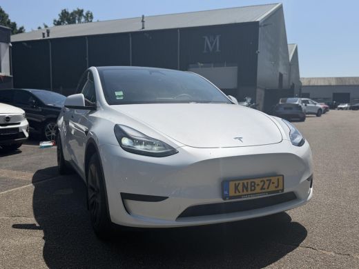Tesla Model Y Long Range RWD 75 kWh LONG RANGE AWD FSD! VAN: 46.900,- VOOR: 43.877,- | FULL SELF DRIVE OP DE AU... ActivLease financial lease