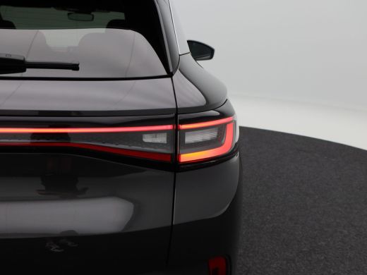 Volkswagen ID.4 Max 77 kWh 204 Pk | Stoel/Stuurverwarming | Camera | Adaptive Cruise | Warmtepomp | Head Up | Mat... ActivLease financial lease