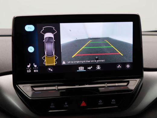 Volkswagen ID.4 Max 77 kWh 204 Pk | Stoel/Stuurverwarming | Camera | Adaptive Cruise | Warmtepomp | Head Up | Mat... ActivLease financial lease