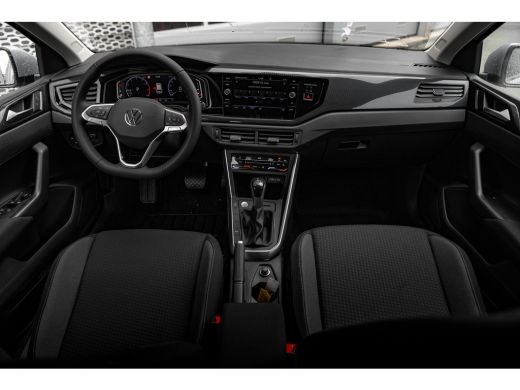 Volkswagen Polo Life Edition Inclusief &euro;2000,- inruilvoordeel + &euro;1000,- korting | 'App-Connect' draadloze smartph... ActivLease financial lease