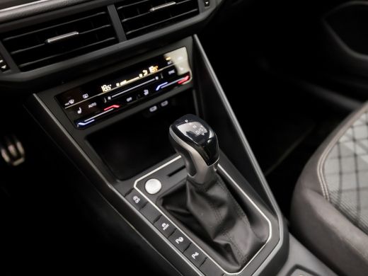 Volkswagen Taigo 1.0 TSI R-Line Automaat (R-LINE, PANORAMADAK, VIRTUAL COCKPIT, APPLE CARPLAY, STOELVERWARMING, SP... ActivLease financial lease