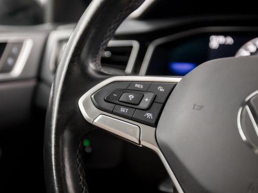 Volkswagen Taigo 1.0 TSI R-Line Automaat (R-LINE, PANORAMADAK, VIRTUAL COCKPIT, APPLE CARPLAY, STOELVERWARMING, SP... ActivLease financial lease