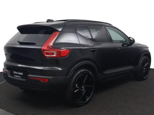 Volvo  XC40 2.0 B4 Plus Black Edition | Panoramadak | Harman/Kardon | Elektrische Stoelen | Camera | Keyless ... ActivLease financial lease