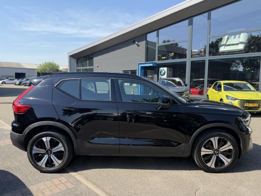 Volvo  XC40 Recharge Core 70 kWh SOH 94% VAN: 32.900,- VOOR: 30.877,- UW WKVOORDEEL: 2.023,- ActivLease financial lease