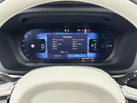 Volvo  XC60 T8 Plug-in hybrid AWD Ultra Dark Exec. Ed. | 22" | Heico Diffusor | Getint & Gelamineerd Glas | A... ActivLease financial lease