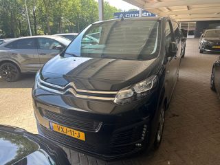 Citroën Jumpy 2.0 BlueHDI 145 L2| Bankje | Navigatie | Camera | Airco | Metallic lak | 2 zitplaatsen rechtsvoor...