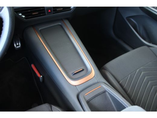 CUPRA Born Adrenaline 62 kWh | SOH 93% | Adaptieve cruise control | Beats audio | Navigatie | Keyless start | ActivLease financial lease