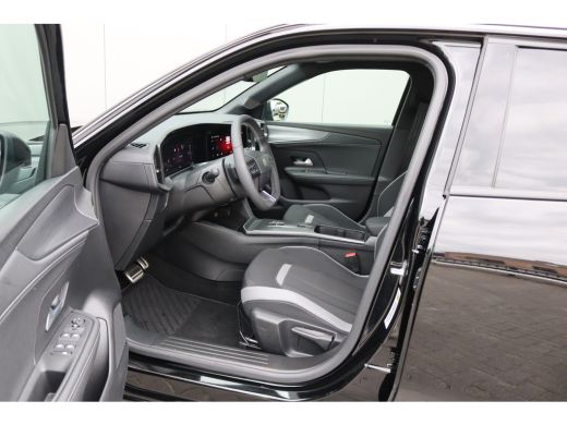 Opel Mokka 1.2 Turbo 130PK Automaat GS Facelift/Gr.-navigatie/Matrix-LED/Stoel-stuurverwarming/Adapt.-cruise ActivLease financial lease