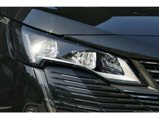 Peugeot 3008 1.2 PURETECH 130PK GT AUTOMAAT / ALCANTARA / CAMERA V+A / TREKHAAK /19"LMV / KEYLESS / FULL-LED /... ActivLease financial lease