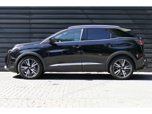 Peugeot 3008 1.2 PURETECH 130PK GT AUTOMAAT / ALCANTARA / CAMERA V+A / TREKHAAK /19"LMV / KEYLESS / FULL-LED /... ActivLease financial lease