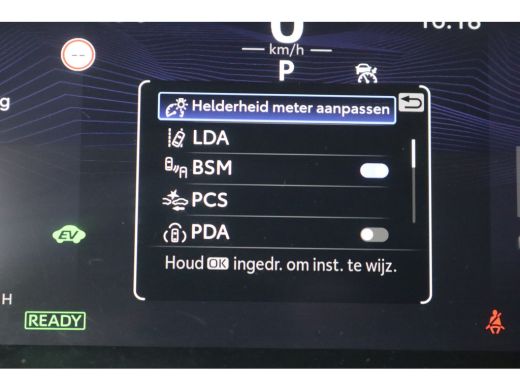Toyota Corolla Cross Hybrid 140PK Automaat Carplay-android/Parkeerhulp/Camera/Dodehoek/Keyfree ActivLease financial lease