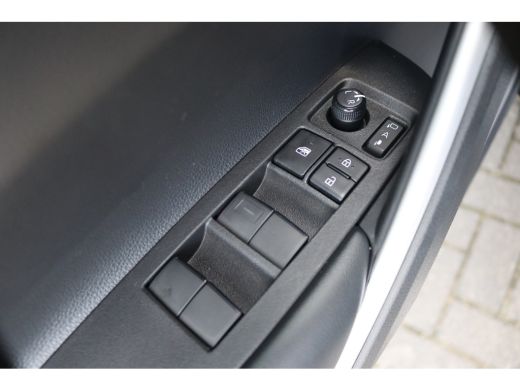 Toyota Corolla Cross Hybrid 140PK Automaat Carplay-android/Parkeerhulp/Camera/Dodehoek/Keyfree ActivLease financial lease